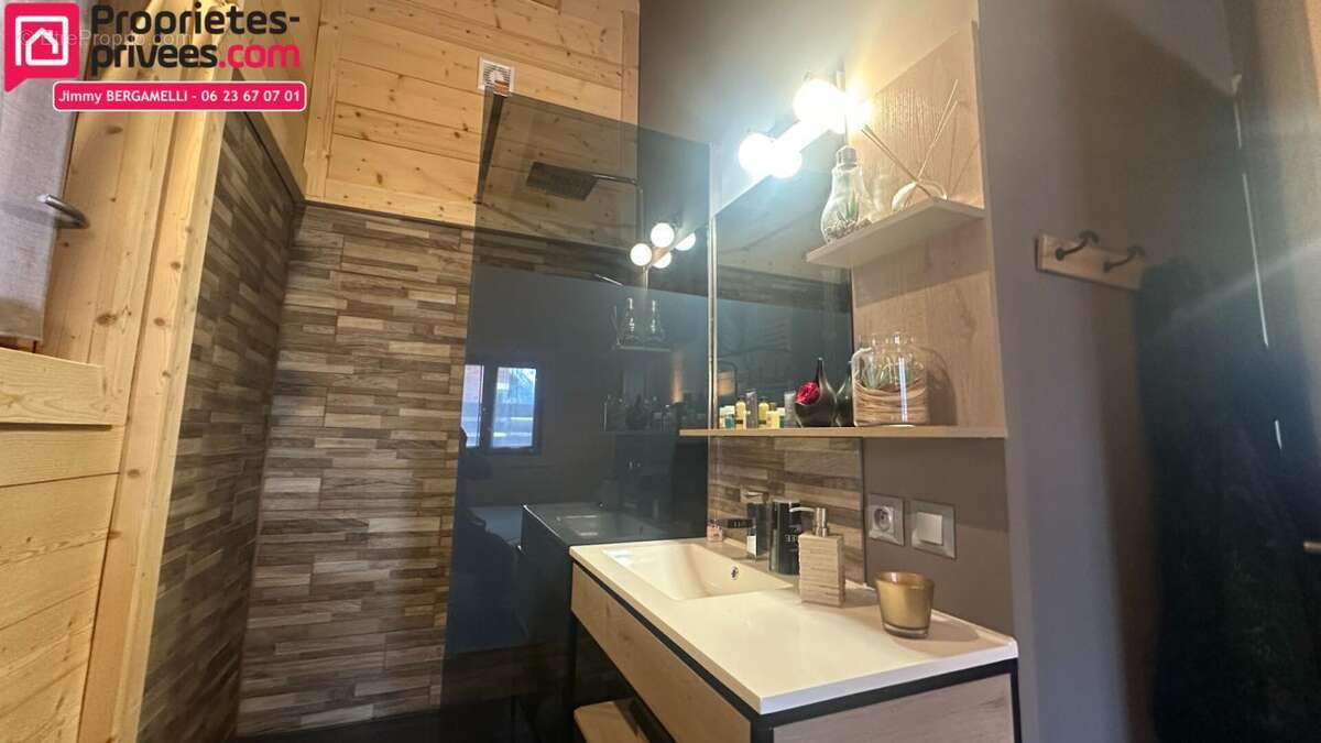 Maison à LES HOUCHES