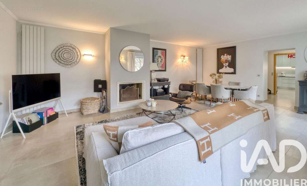 Photo 3 - Maison à COMPIEGNE