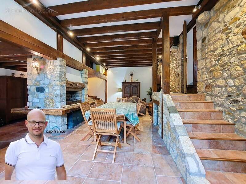 Maison à vendre 7 pièces ATTIGNAT ONCIN (73) - photo 10