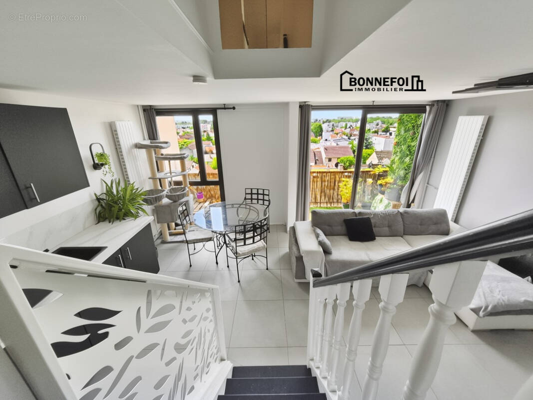 Appartement à CHAMPIGNY-SUR-MARNE