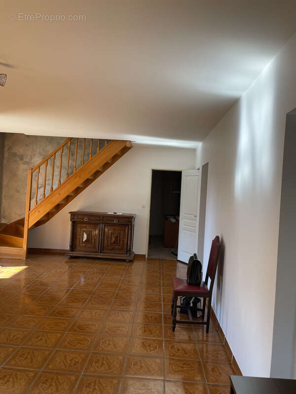 Clery St André, pavillon 121 m2 ,4 chambres - photo 2