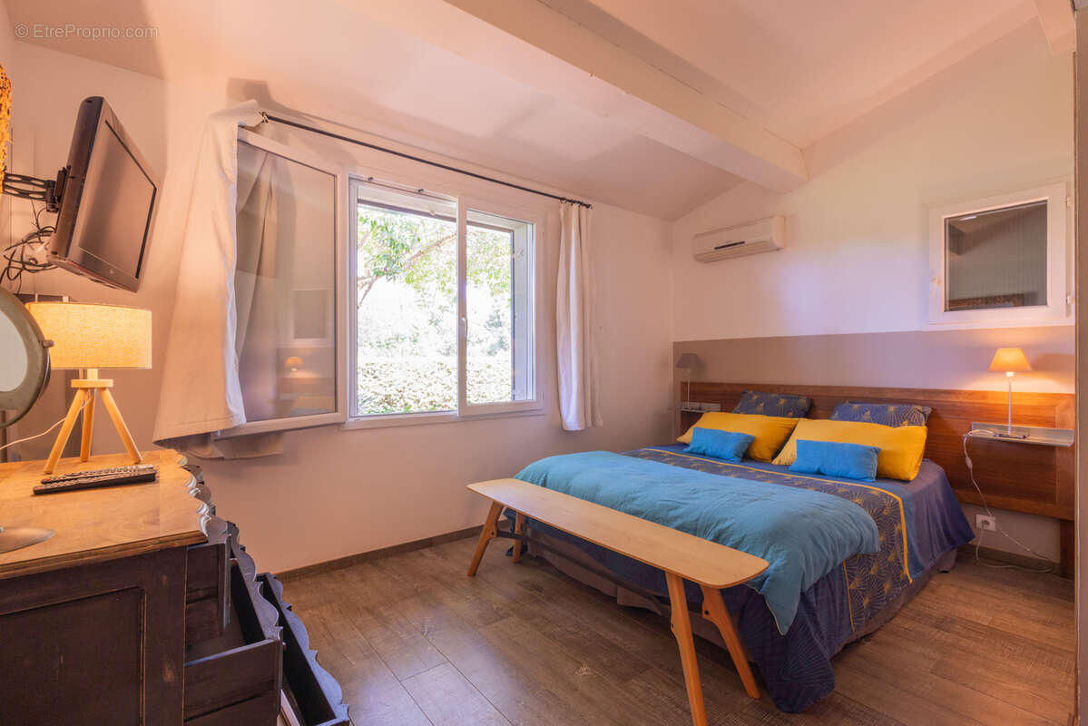 Maison à LA CROIX-VALMER