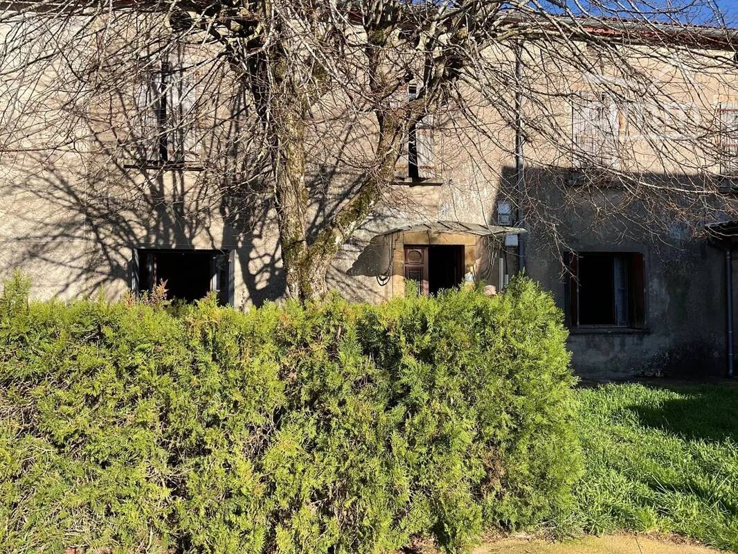 Maison à MIRANDOL-BOURGNOUNAC