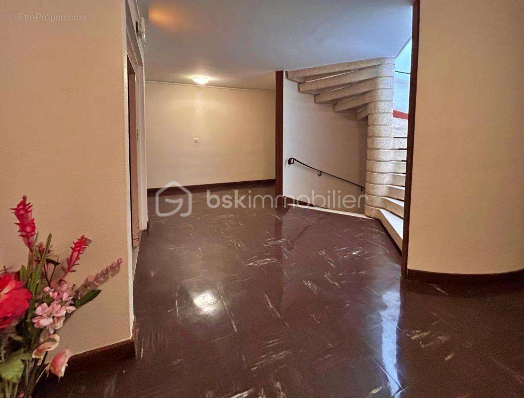 Appartement à ELANCOURT