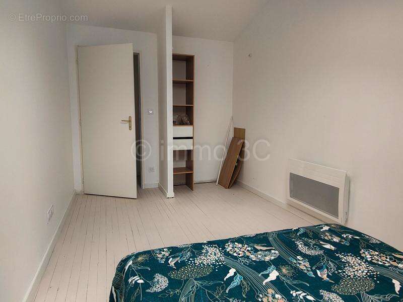 Maison à SAUZE-VAUSSAIS