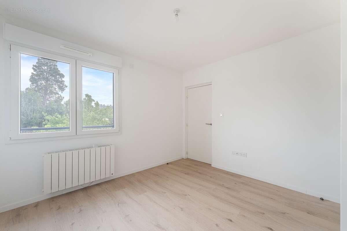 Appartement 23 m² à Pierre-Benite  - photo 9