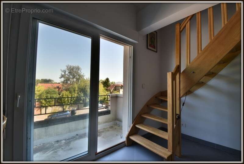 Appartement à SAINTE-GENEVIEVE-DES-BOIS