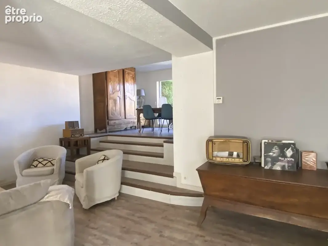 Maison 6 pièces 152 m² à vendre à Villerest (42300) - photo 9