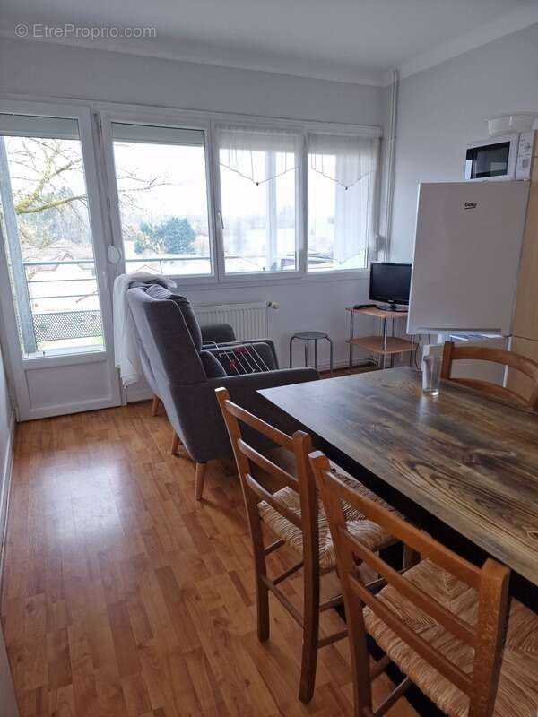 Appartement à BAINS-LES-BAINS