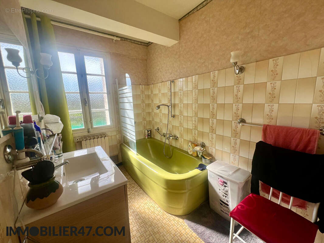 Maison sur sous sol avec dépendances - photo 13