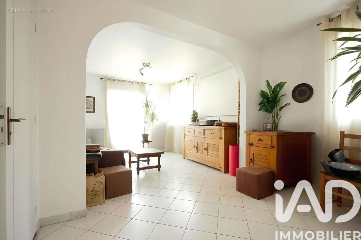 Maison 90 m² à Argenteuil  - photo 4