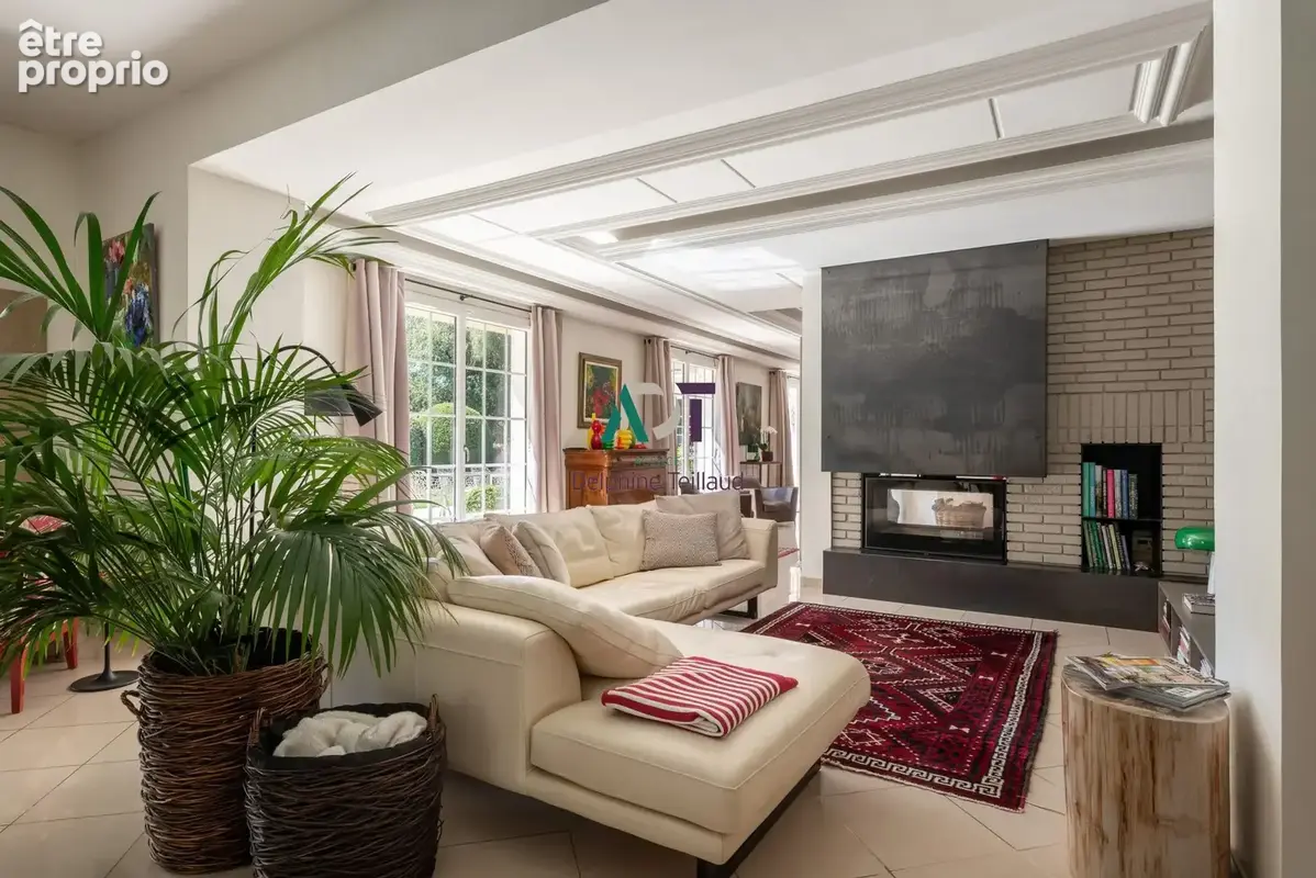 Maison 9 pièces 358 m² à vendre à Saint-Martin-D'uriage (38410) - photo 4