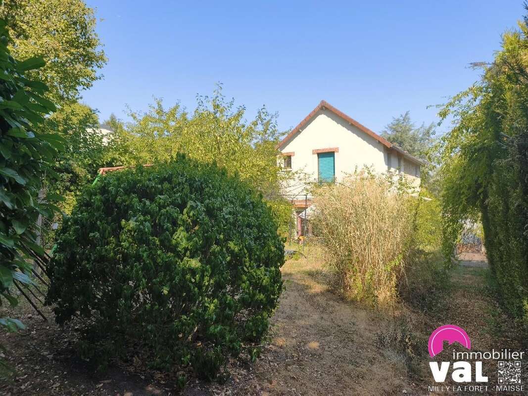Maison 132 m² à Milly-La-Foret  - photo 13