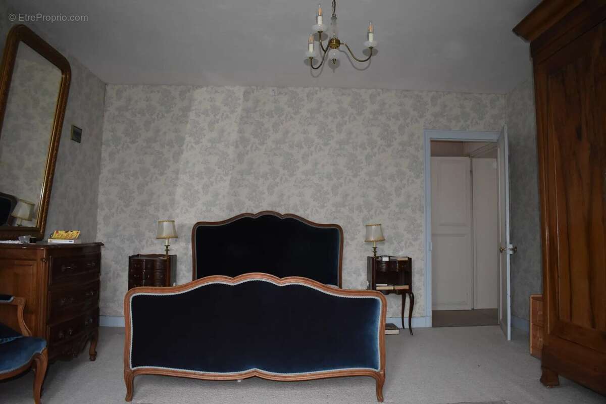 Belle et grande maison familiale à rafraîchir - photo 21