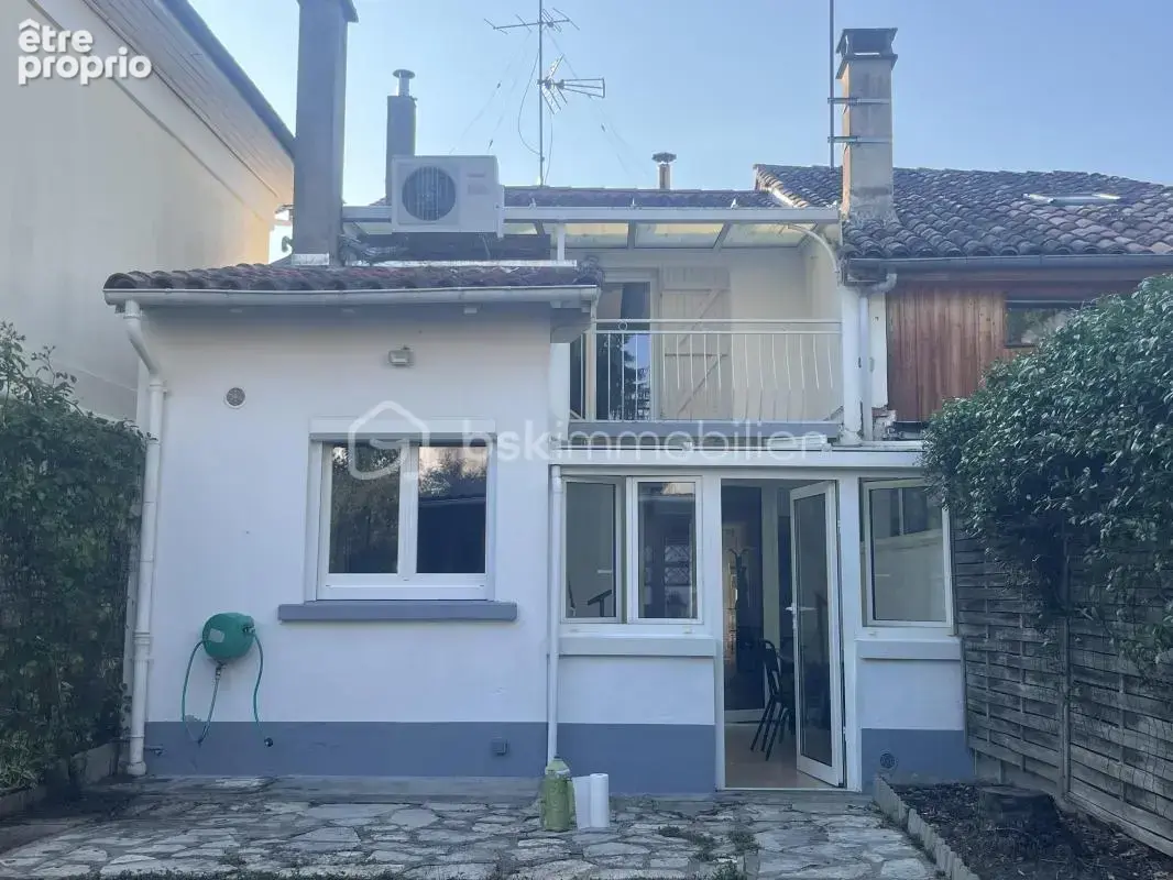 Maison centre ville - jardin - petit garage - dépendance - photo 1