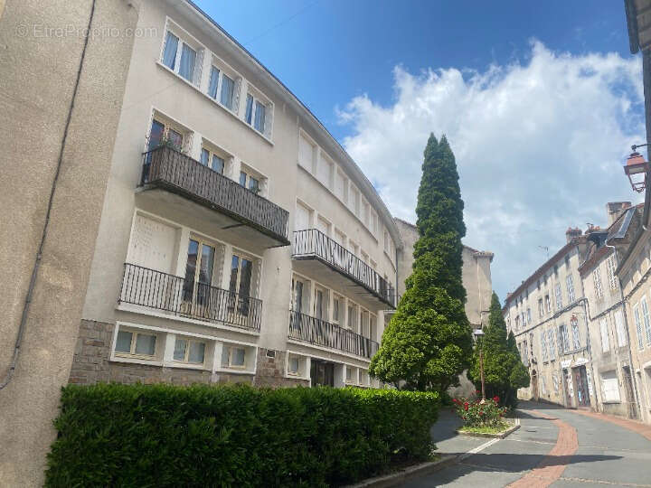 Appartement à LE DORAT