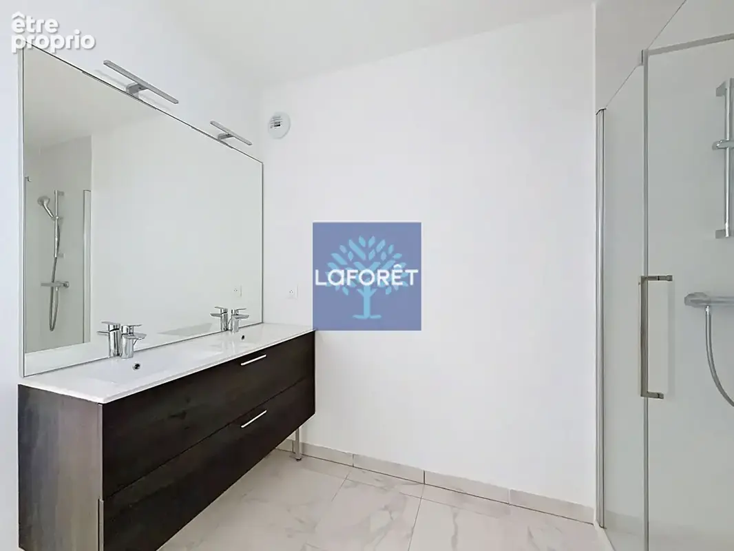 Appartement La Rochelle 5 pièce(s) 109.96 m2 - photo 4