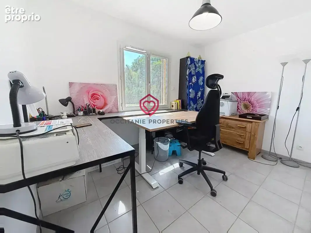 Maison de plain-pied avec piscine – 3 chambres – Terrain clos – Garage - photo 9