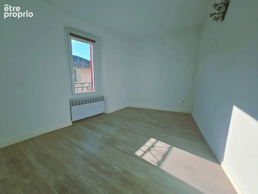 Maison de Ville LES MILLES - 3 pièce(s) - 70.49 m2 avec extérieur - photo 9