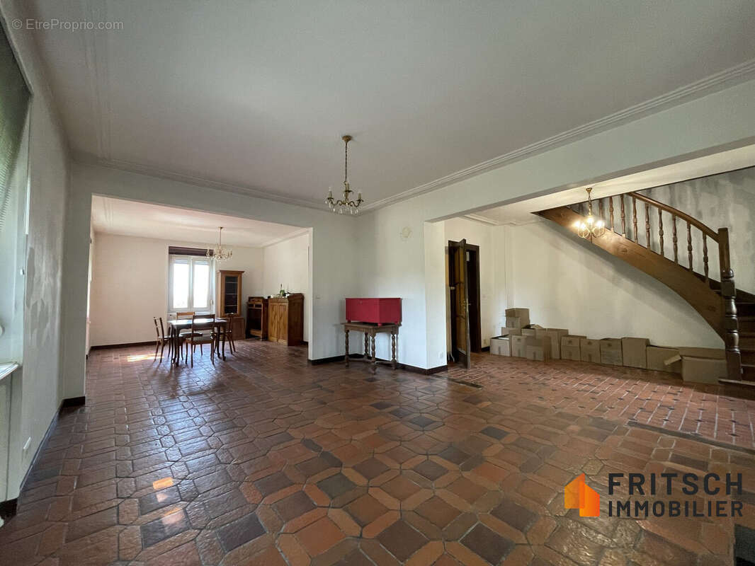 Maison 278 m² à Mulhouse  - photo 6