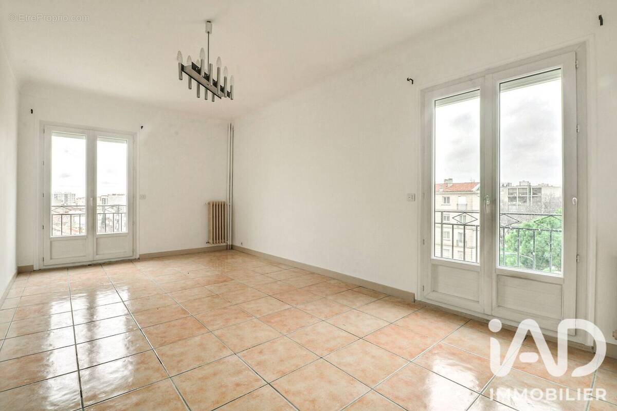 Photo 1 - Appartement à NIMES