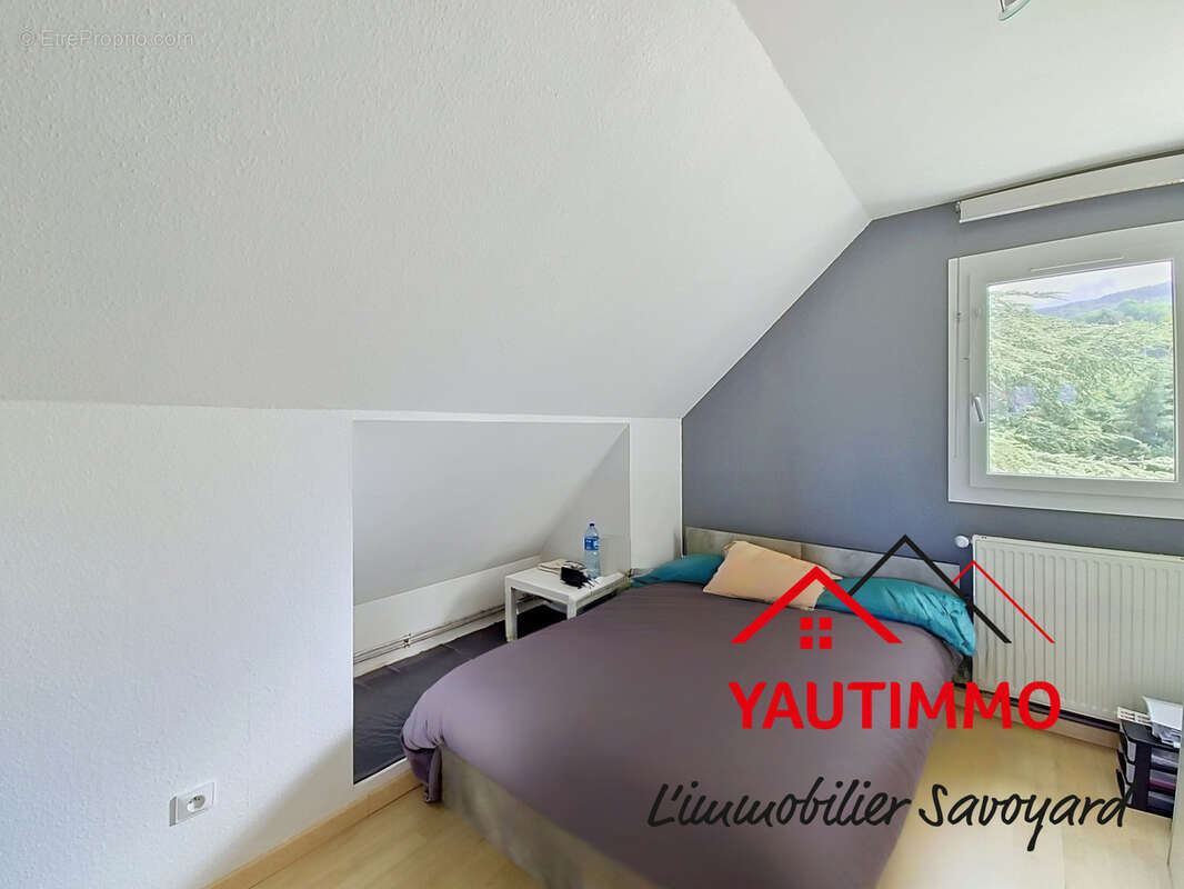 Maison à CRANVES-SALES