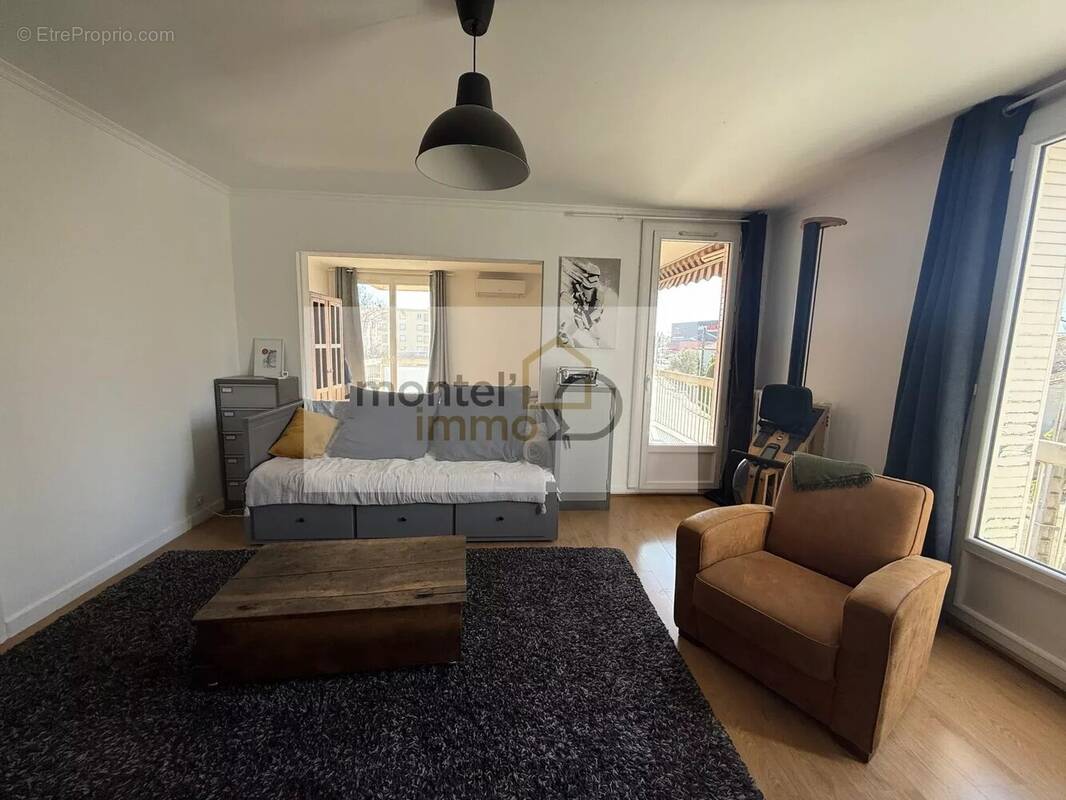 Appartement à MONTELIMAR