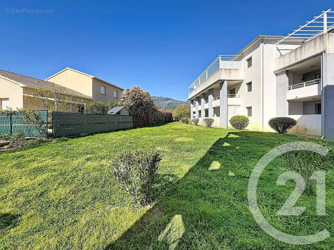 Appartement à SAN-NICOLAO