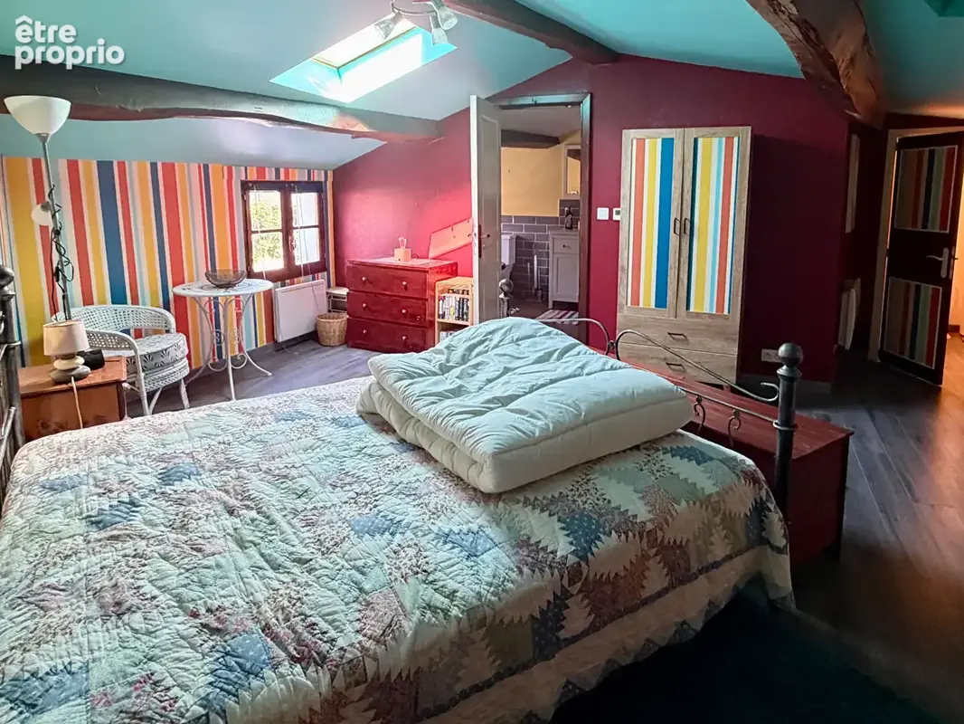 Maison ancienne dans un hameau moins de 2 minutes de Saint Denis du Pin avec commerces et école, 6km de Saint Jean d'Angély, gra - photo 10