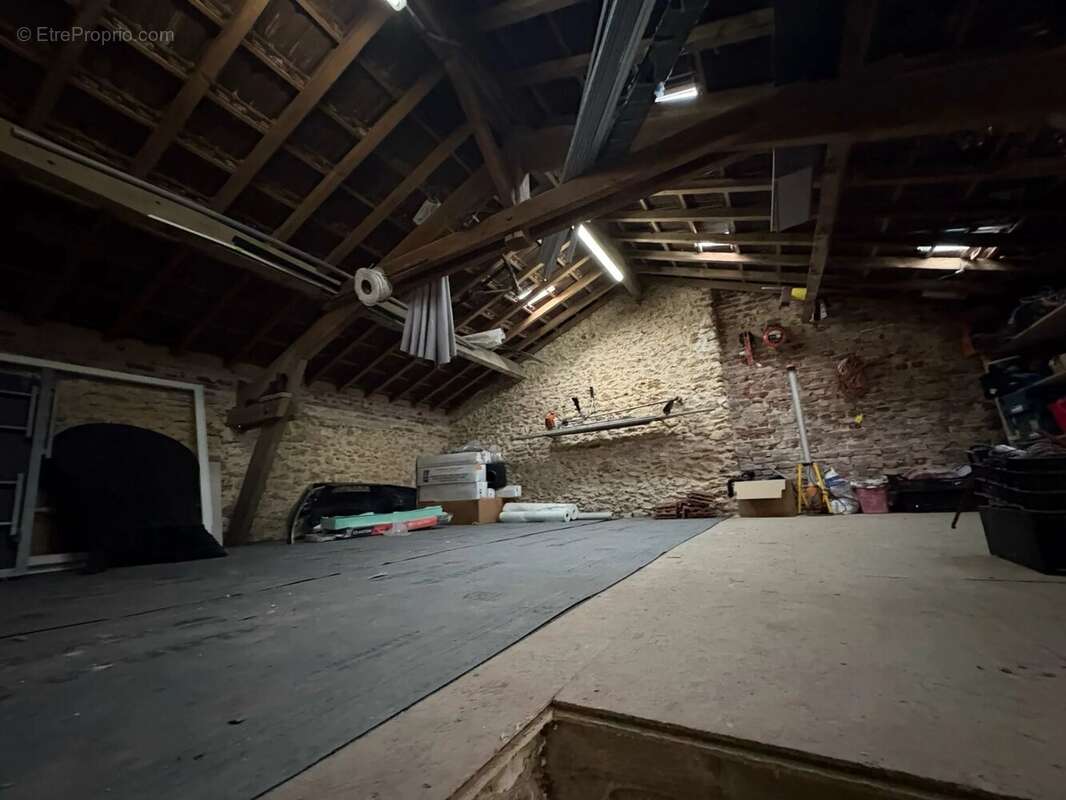 Maison à MARLES-EN-BRIE