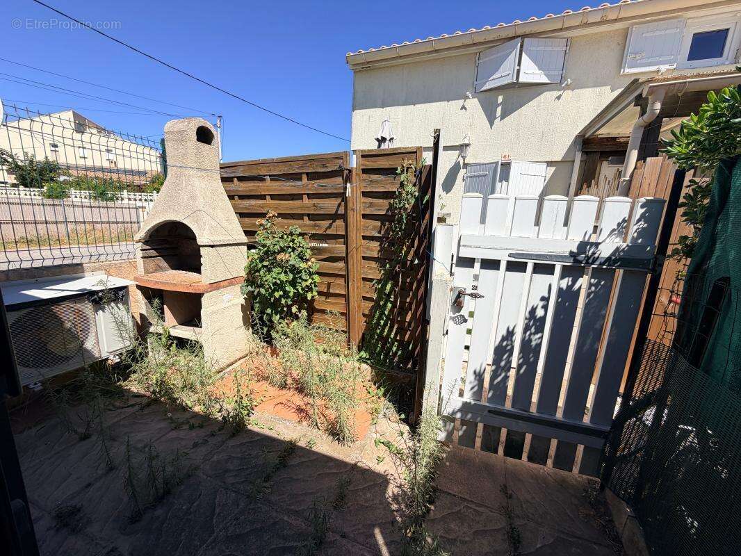 À Vendre - Marseillan plage -Pavillon à rénover – À deux pas de la plage ! - photo 3