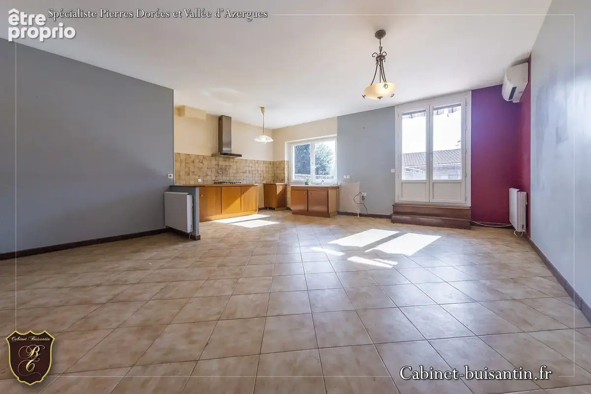 Appartement avec terrasse au cœur du village - photo 2