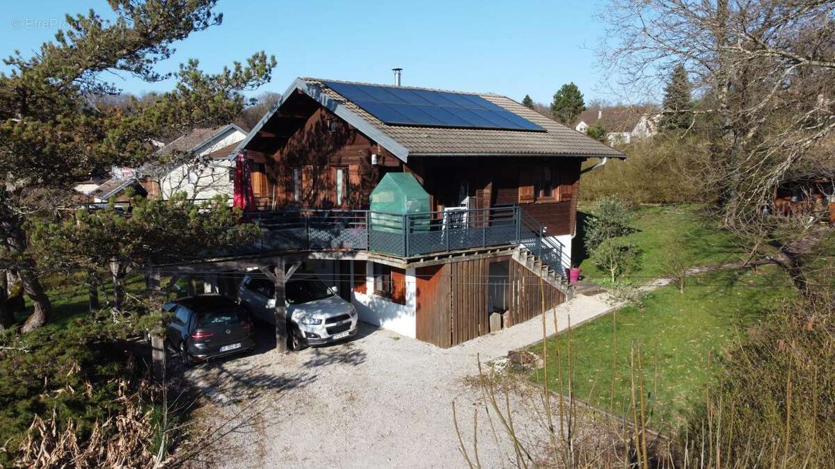 Maison à MONTFERRAND-LE-CHATEAU