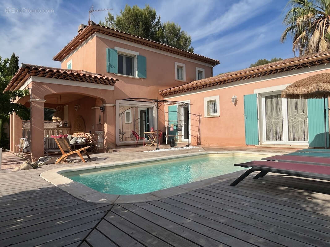 Maison à SIX-FOURS-LES-PLAGES