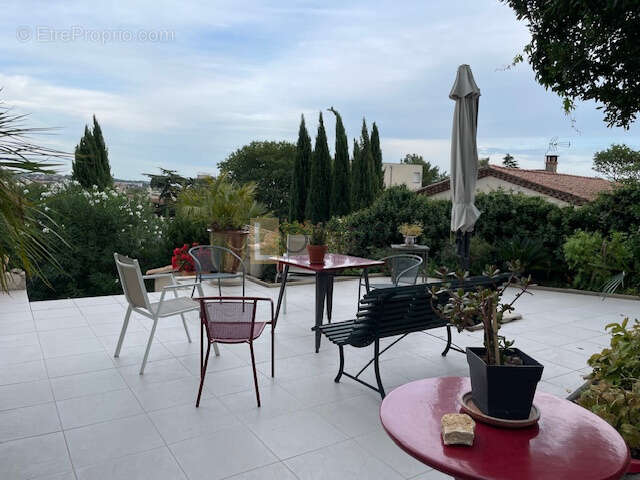 Maison à NIMES