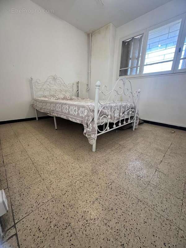 Appartement à MARSEILLE-11E