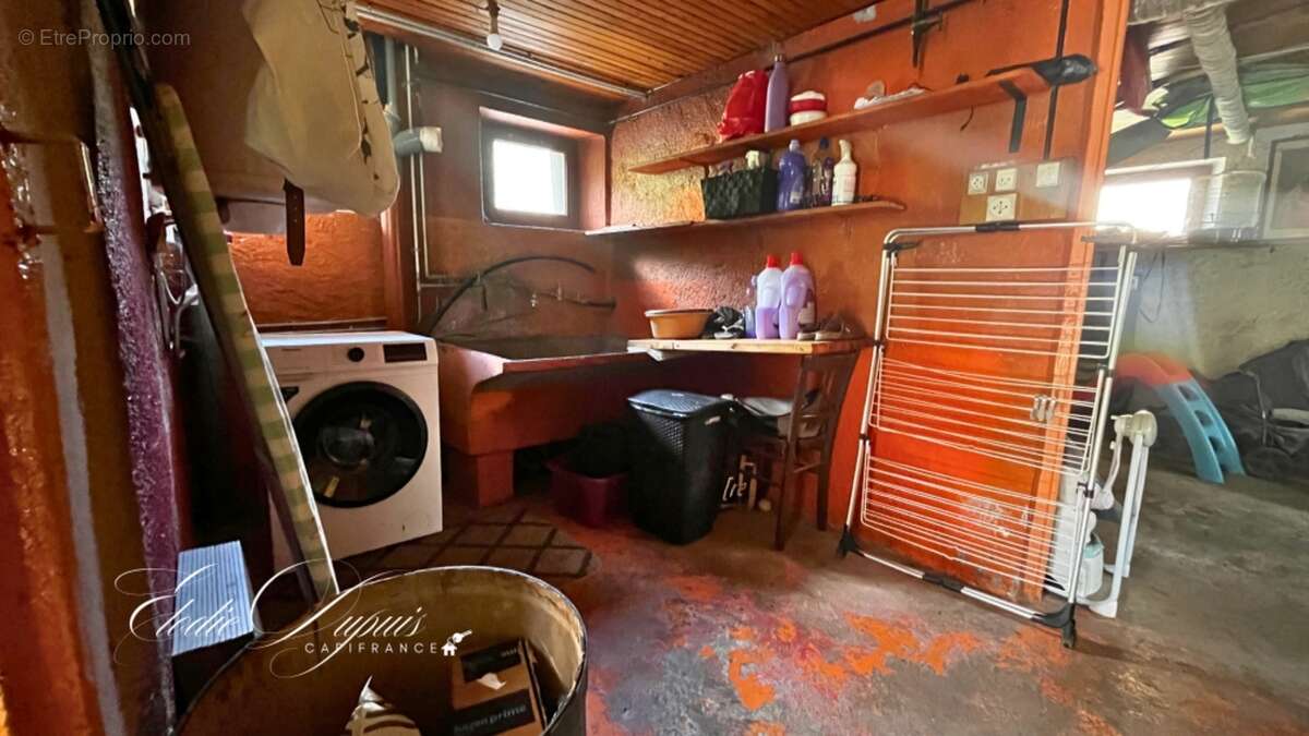 Maison familiale 4 chambres  95m²  et 199 m2 au sol à Saint-Michel-de-Maurienne - photo 12