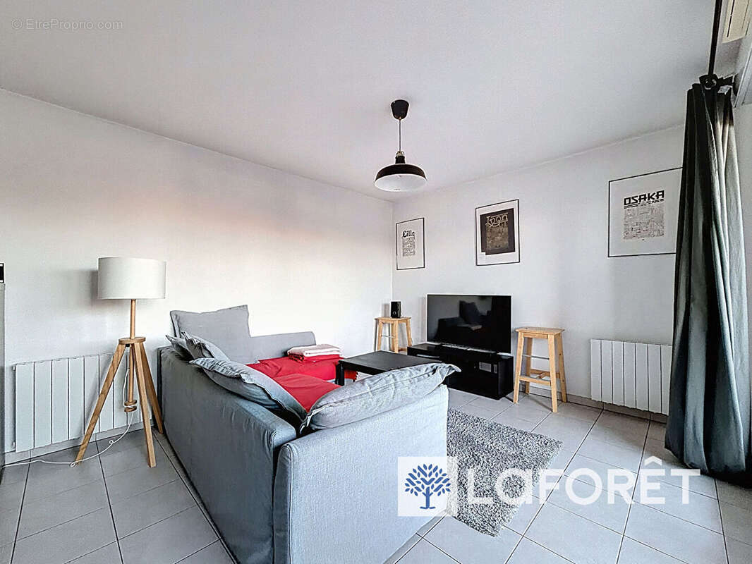 Appartement à CHAMPAGNE-AU-MONT-D'OR