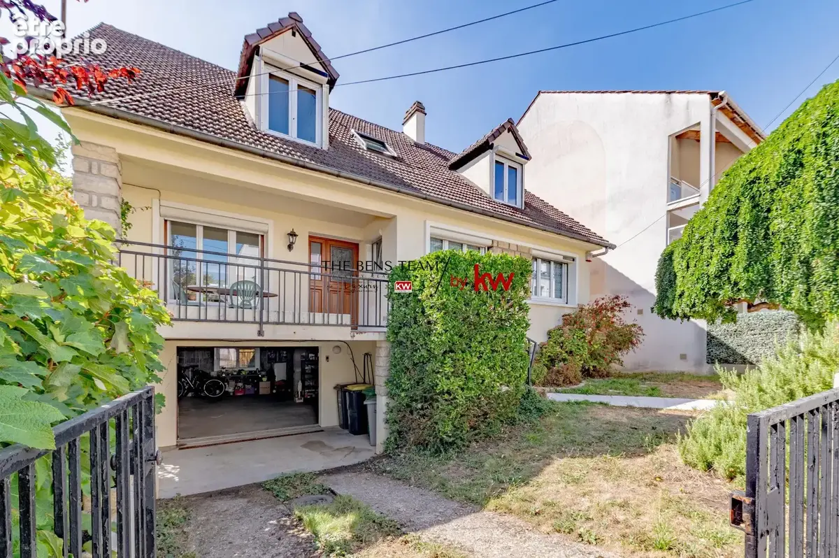 Maison à SAVIGNY-SUR-ORGE