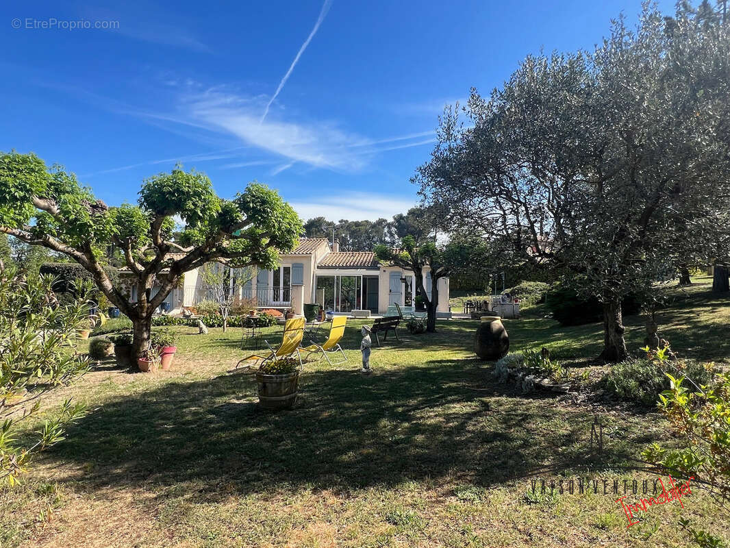 Maison à VAISON-LA-ROMAINE