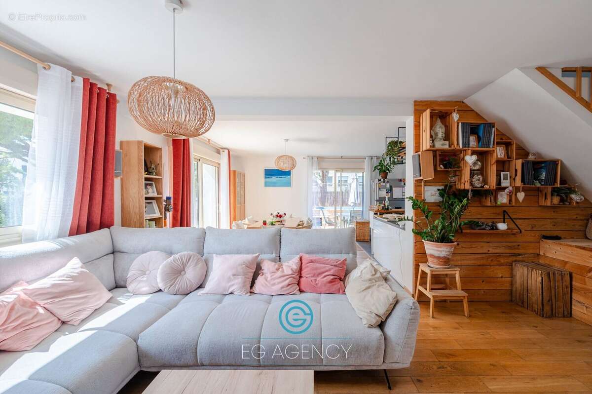 Maison à MARSEILLE-8E