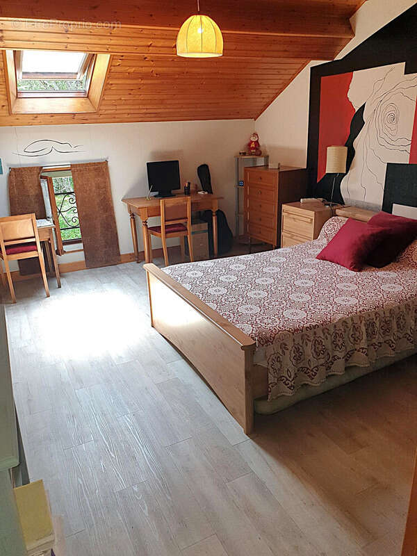 Maison à BARBEZIEUX-SAINT-HILAIRE