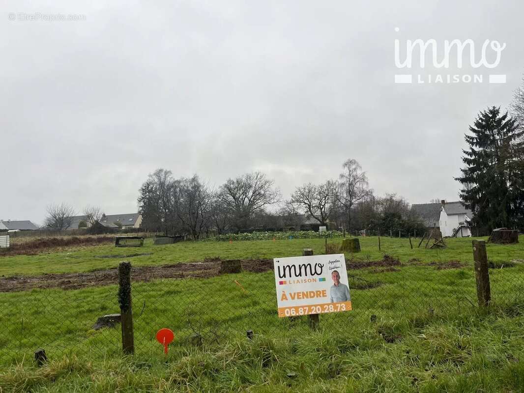 Terrain à LA MEILLERAYE-DE-BRETAGNE