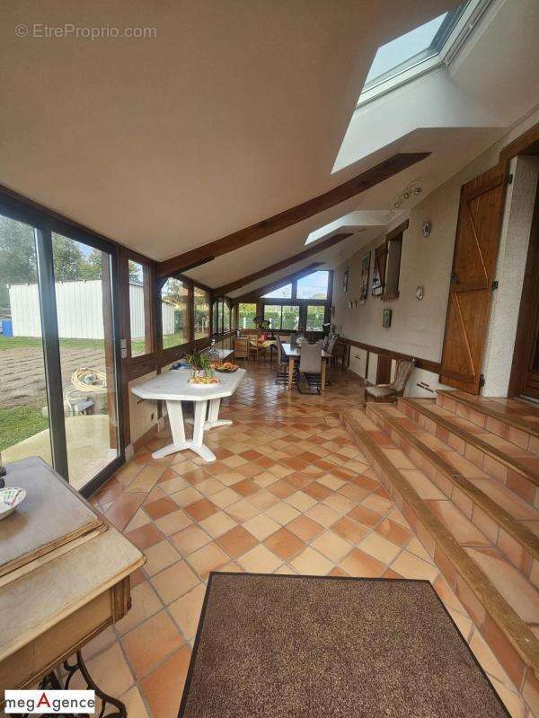 Maison à GIEVRES