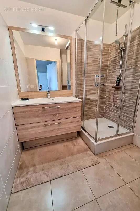 Appartement à CROISSY-SUR-SEINE