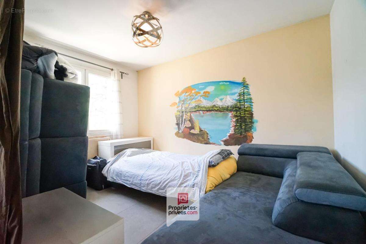 Appartement à SAINT-MARTIN-D'HERES