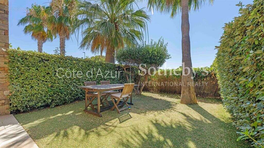 Appartement à LES ISSAMBRES