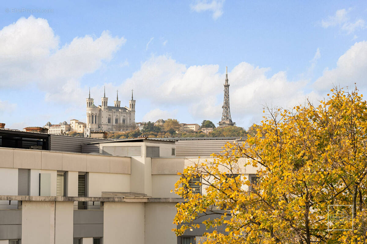 Appartement à LYON-6E