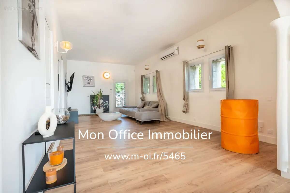 Maison à CABRIES