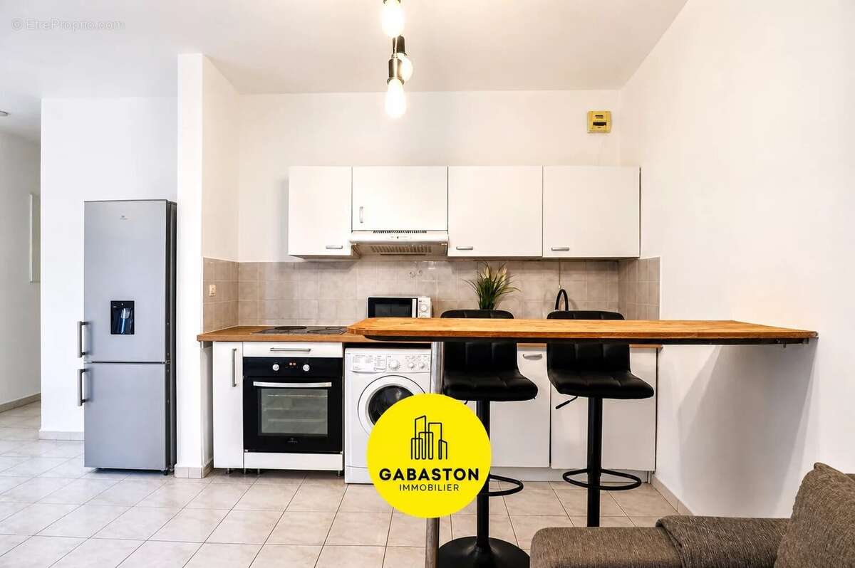 Appartement à MARSEILLE-8E